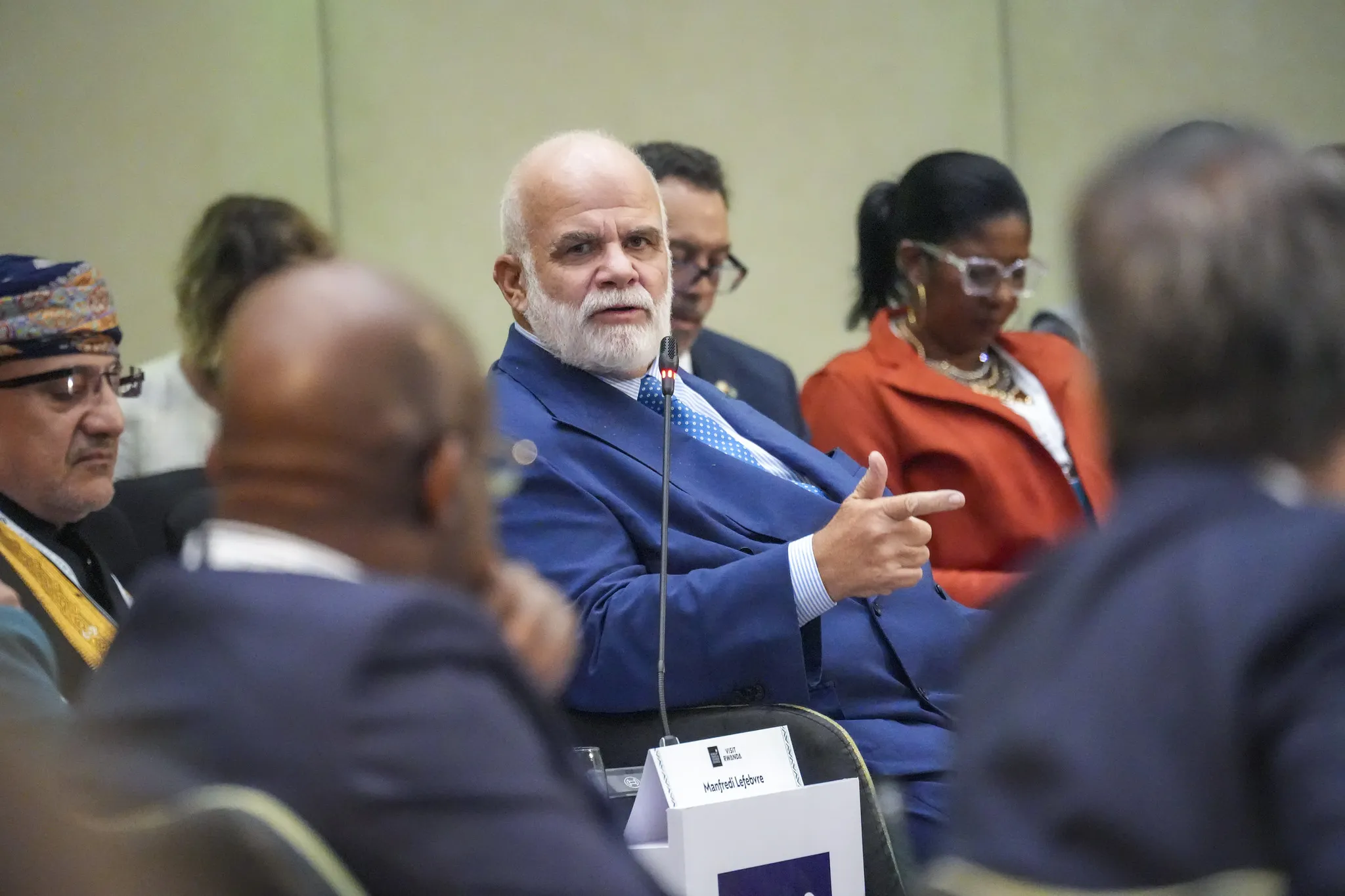 Manfredi at stage Global Summit