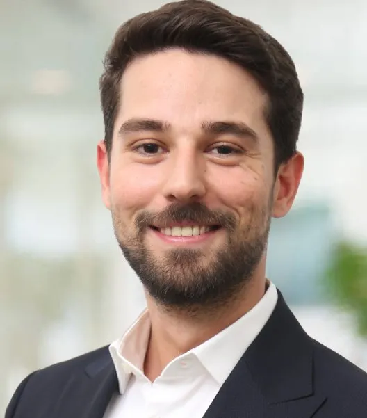 Yasar Yetiskin headshot